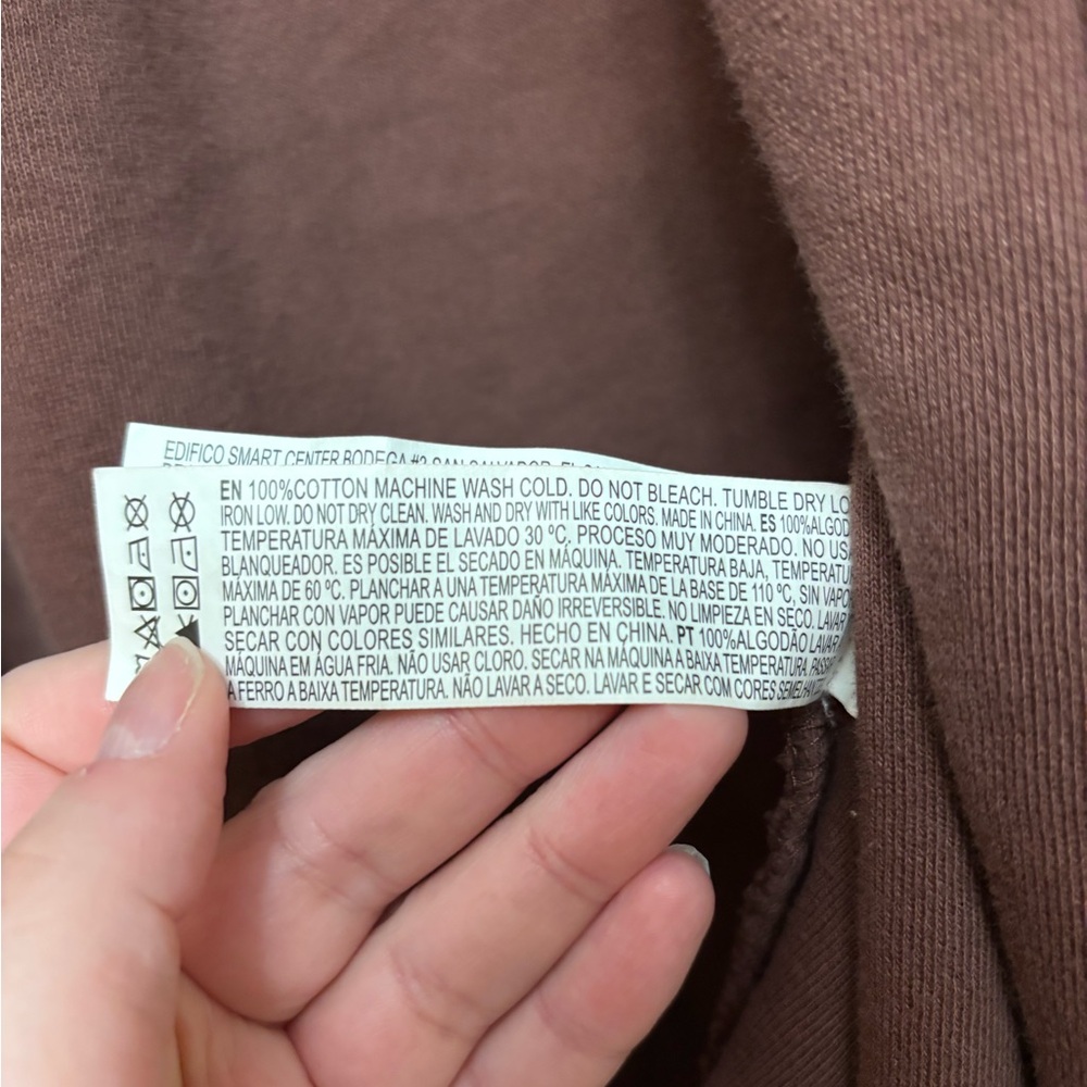 Shacket - Picture 4 of 4